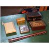 Image 1 : Lot Of Assorted Items (Zenith Radio, Ciggeratte Case,