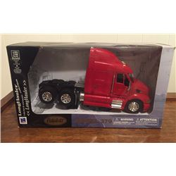 Long Hauler 1/32 Scale Peterbuilt