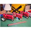 Image 3 : International Toy Tractors (3)