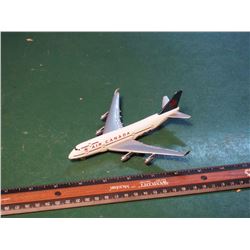 Metal Air Canada Toy