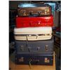 Image 1 : Lot Of Suitcases