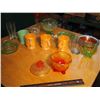 Image 1 : Assortment Of Colored Glass Dishware