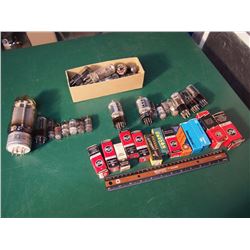 Lot Of Radio Tubes, Some W/ Boxes (All Untested)