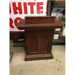 Church Pulpit, 24"x22"x40"