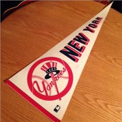 Vintage Sport Pennants (1) (Baseball) 1960’s