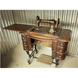 Antique White Family Rotary Cabinet Style Sewing Matching, 34”x19”x32”