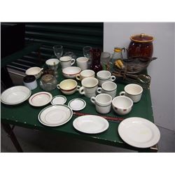 Lot of Assorted Kitchenware (Mugs, Cups, Bowls, Cookie Jar, etc;)