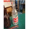 Image 5 : Glass bottles (4) (Nescafe, Canada Dry, Sioux City Sarsaparilla, Bobs, Swift Current)