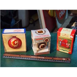 Christmas Tree Ornaments, Unopened (Toronto Maple Leafs, Calgary Flames, Canada Post Mailbox)