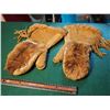 Image 1 : Hide And Fur Mitts, Native American