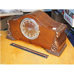 Westmunster Chime Mantle Clock