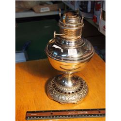 Aladdin Lamp W/ Fancy Base