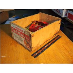 Mandarin Oranges Crate with Vintage Lightbulbs (Phillips, Photoflux, Silvania Superflash)