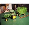 Image 1 : Ertl John Deere Tractor And Hay Wagon Combo