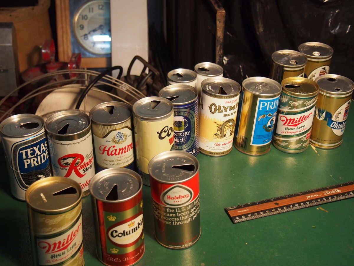 Lot Of Vintage Beer Cans Bodnarus Auctioneering