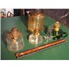Image 1 : Lot Of Small Oil Lanterns W/ Glass Container