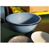 Image 4 : Lot Of Enamelware (Bowls, Saucers)
