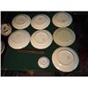Image 10 : Lot Of Dishware
