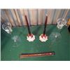 Image 2 : Glass Candlestick Holders with Red Candlesticks