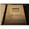 Image 3 : White Binders (2) Full Of White Manuals