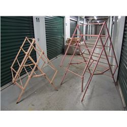 Folding Wooden Clothes Hangers (2)