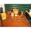 Image 1 : Lot Of Misc. (Stocking Stretcher, Club, Sifter)