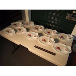 Large Snack Set, Matching Cups And Trays (16 Sets)