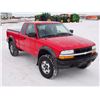 Image 1 : 2000 Chevrolet Red S-10 Pickup Truck, 4WD, Extended Cab, Short Box, 185,058 KM