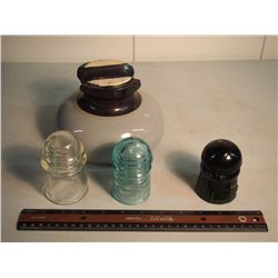 Lot Of Insulators (4) (Small (3) and Large (1))