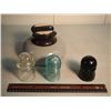 Image 1 : Lot Of Insulators (4) (Small (3) and Large (1))