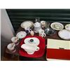 Image 3 : Lot Of Misc. (Dishware, Working Juicer, Gravy Boat, Mugs Etc.)