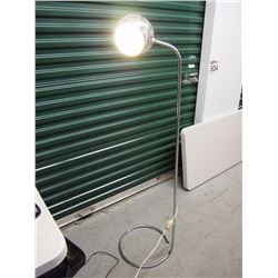 Working Retro Style Standing Lamp