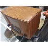 Image 4 : Antique Westinghouse Wooden Tube Radio, Untested