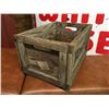 Image 2 : Scarce Drewry's Ginger Ale wooden soda pop crate