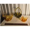 Image 1 : Glass Table Pieces (3) (Two Goose shaped)