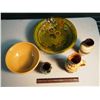 Image 2 : Lot of Misc Pottery (Bowls, Vases, Etc)