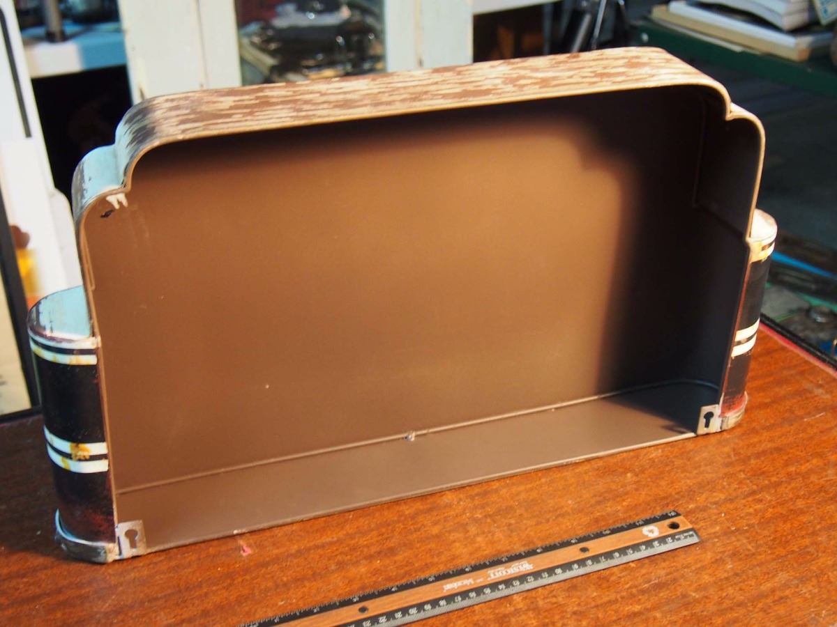 Metal Feature Presentation Sign