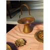 Image 7 : Lot Of Brass (Ashtray, Dishs, Etc)