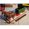 Image 1 : Horse And Wagon Wooden Statue
