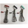 Image 1 : Lot (3) Vintage Hand Mixers