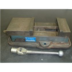 Kurt 6" Precision Machine Vise M/N:D60