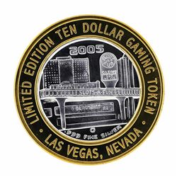 .999 Silver Slots A Fun Hoover Dam, Nevada $10 Casino Limted Edition Gaming Toke