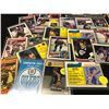 Image 2 : LARGE LOT OF WAYNE GRETZKY COLLECTOR HOCKEY CARDS