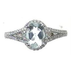 0.95 ctw Aquamarine and Diamond Ring - 14KT White Gold