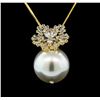 Image 1 : 30mm Seashell Crystal Star Pendant - Gold Plated