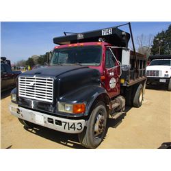1997 INTERNATIONAL 4700 DUMP, VIN/SN:1HTSCAAN2VH491490 - S/A, IHC DIESEL ENGINE, 6 SPEED TRANS, 10' 