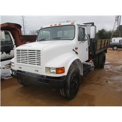 1992 INTERNATIONAL 4900 FLATBED DUMP, VIN/SN:1HTSDPNPXNH464484 - S/A, IHC DIESEL ENGINE, 5 SPD/ 2 SP