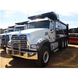 2017 MACK GU713 DUMP, VIN/SN:1M2AX07C9HM061444 - TRI-AXLE, 455 HP MACK MP8 ENGINE, ALLISON 4500 RDS 