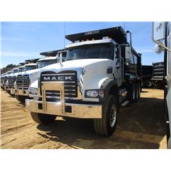 2017 MACK GU713 DUMP, VIN/SN:1M2AX07C0HM036545 - TRI-AXLE, 455 HP MACK MP8 ENGINE, ALLISON 4500 RDS 