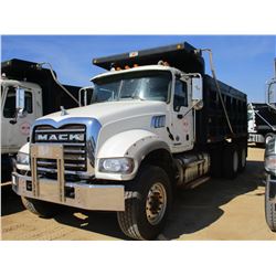2015 MACK GU713 DUMP, VIN/SN:1M2AX09COFM021280 - T/A, 425 HP MACK MP8 ENGINE, ALLISON A/T, 44K REARS